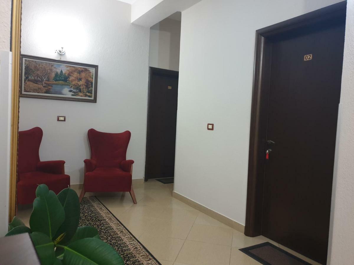 Hotel Camping Lini Exterior photo